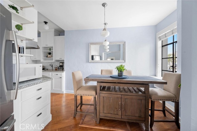 Detail Gallery Image 6 of 31 For 800 E Ocean Bld #206,  Long Beach,  CA 90802 - 0 Beds | 1 Baths