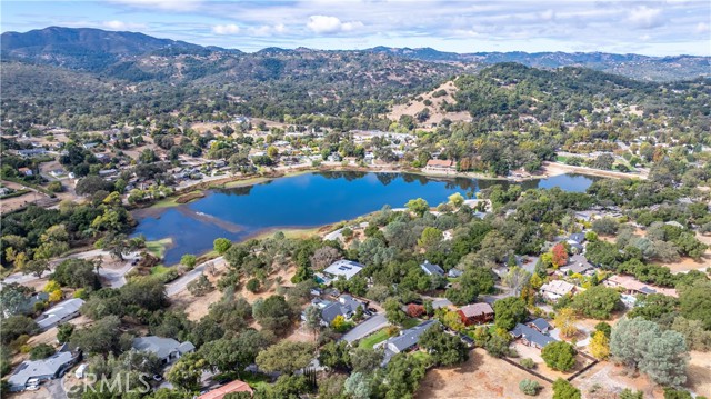 8606 Santa Rosa Road, Atascadero CA: https://media.crmls.org/medias/50f0a0e6-2e5b-4da5-92a0-3f6242685d57.jpg