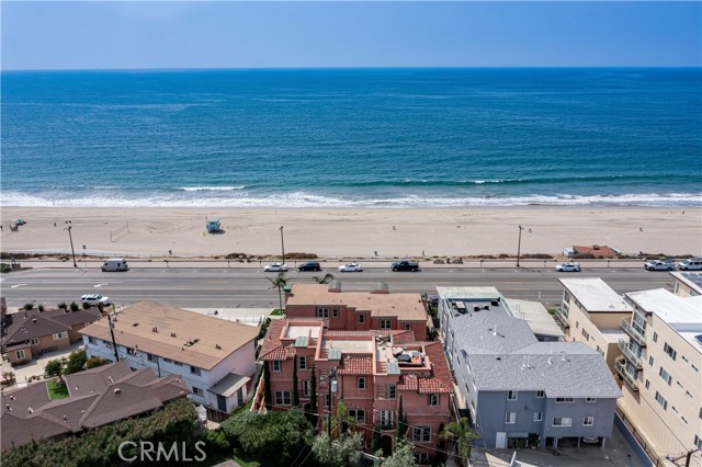 1724 Esplanade, Redondo Beach, California 90277, 3 Bedrooms Bedrooms, ,1 BathroomBathrooms,Residential,Sold,Esplanade,SB21185823