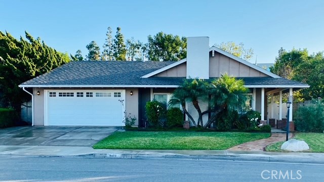 949 Dahlia Ave, Costa Mesa, CA 92626