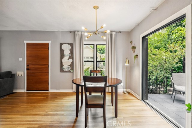 1812 Las Flores Drive, Los Angeles CA: https://media.crmls.org/medias/50f1870a-f6ea-4db9-acaa-d5bcdc72218c.jpg