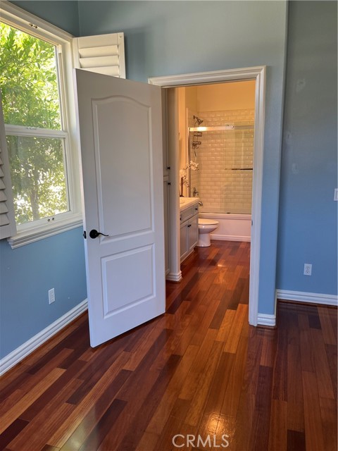 25054 Fawnskin Drive, Temescal Valley CA: https://media.crmls.org/medias/50f2d3b0-1875-465d-a6f6-fba980cca46d.jpg