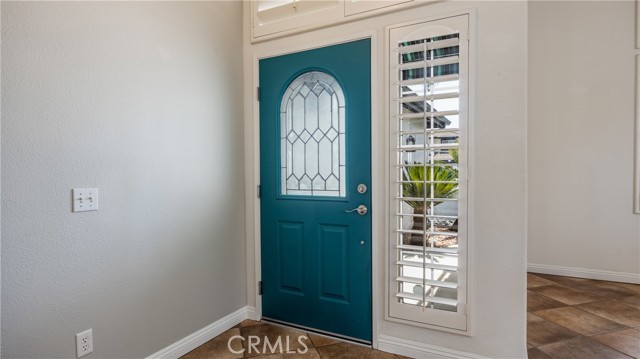 Image 6 of 30 For 22820 Lark Street