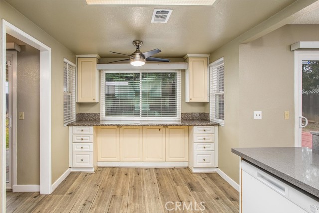 Detail Gallery Image 9 of 23 For 1546 W Jackson St, Rialto,  CA 92376 - 3 Beds | 2/1 Baths