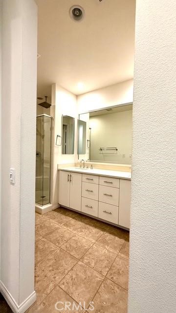 904 N Primrose Lane, Azusa CA: https://media.crmls.org/medias/50f41ee9-f404-4bed-91e6-94de7b6509c7.jpg