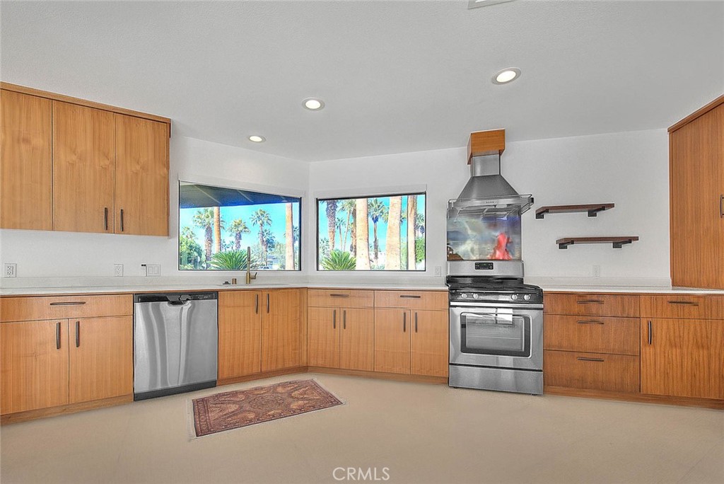 MLS #CV25244852 image #10