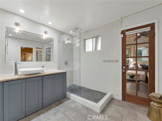 6033 Fulcher photo 20