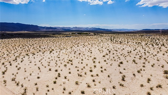 Detail Gallery Image 23 of 27 For 73220 Didsbury Dr, Twentynine Palms,  CA 92277 - – Beds | – Baths