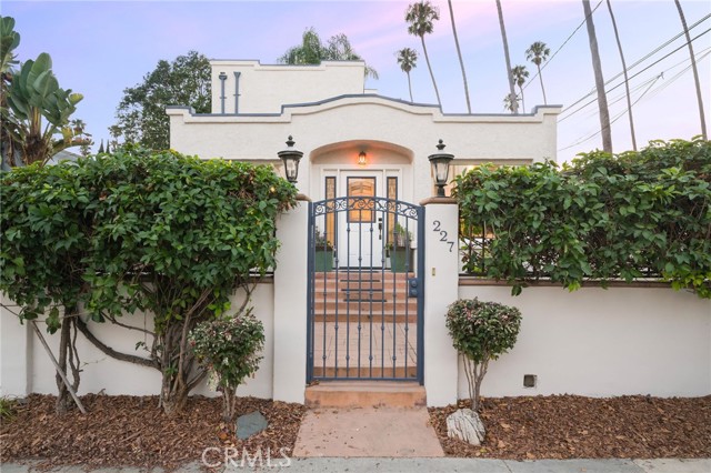 227 Ximeno Avenue, Long Beach CA: https://media.crmls.org/medias/50f5db65-6ae9-40c7-aaa4-d0a08c8434ba.jpg