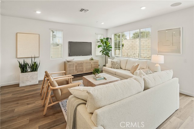 Detail Gallery Image 8 of 28 For 4827 E Beltramo Ranch Rd, Moorpark,  CA 93021 - 4 Beds | 3 Baths