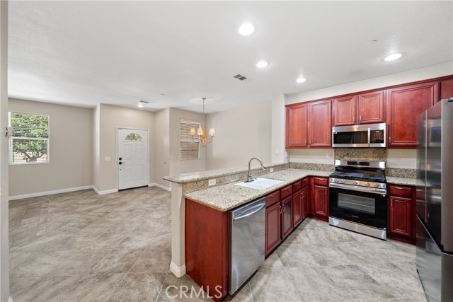 Detail Gallery Image 11 of 54 For 28266 Socorro St #93,  Murrieta,  CA 92563 - 3 Beds | 2/1 Baths