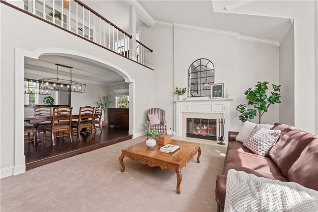 Detail Gallery Image 4 of 68 For 1280 Dumaine Ave, Oak Park,  CA 91377 - 4 Beds | 4 Baths