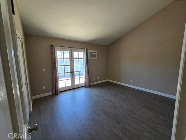Detail Gallery Image 18 of 33 For 914 Huntington St, Huntington Beach,  CA 92648 - 3 Beds | 3 Baths