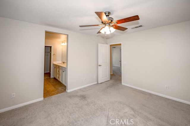 Detail Gallery Image 12 of 27 For 28378 Mirabelle Ln, Saugus,  CA 91350 - 3 Beds | 2/1 Baths