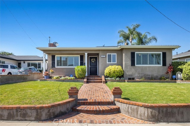 1372 W Sepulveda Street, San Pedro CA: https://media.crmls.org/medias/50f6ffb3-c999-4ec7-a0e6-242dbe991ce8.jpg