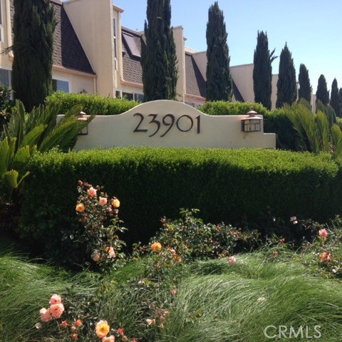 23901 Civic Center #125