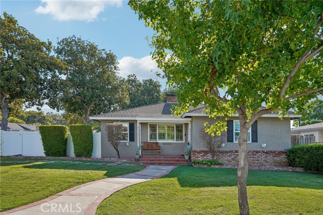 10004 Cole Road, Whittier, California 90603, 3 Bedrooms Bedrooms, ,2 BathroomsBathrooms,Single Family Residence,For Sale,Cole,CV24178611