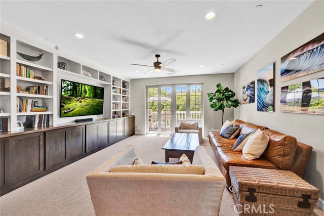 26570 Paseo Tranquila, San Juan Capistrano CA: https://media.crmls.org/medias/50fb032f-54f0-4fae-adcc-564da407f248.jpg