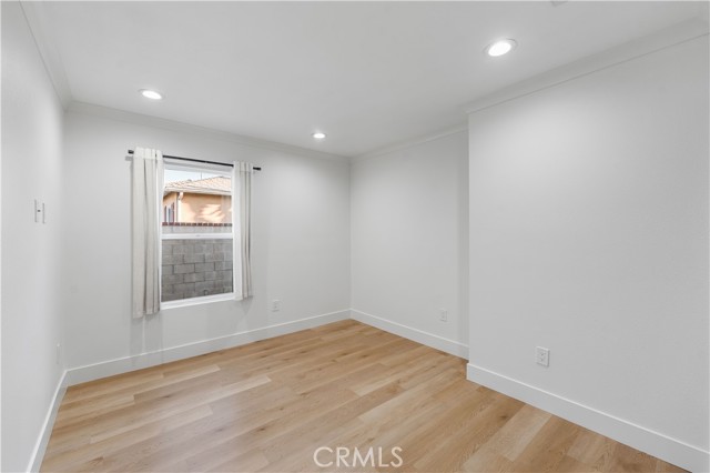 6653 Belmar Avenue, Reseda CA: https://media.crmls.org/medias/50fbb8b7-2b88-47e6-804e-6ee9a17758ed.jpg