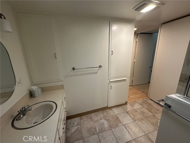 Detail Gallery Image 16 of 29 For 1640 Glenview Rd #76I,  Seal Beach,  CA 90740 - 2 Beds | 1 Baths