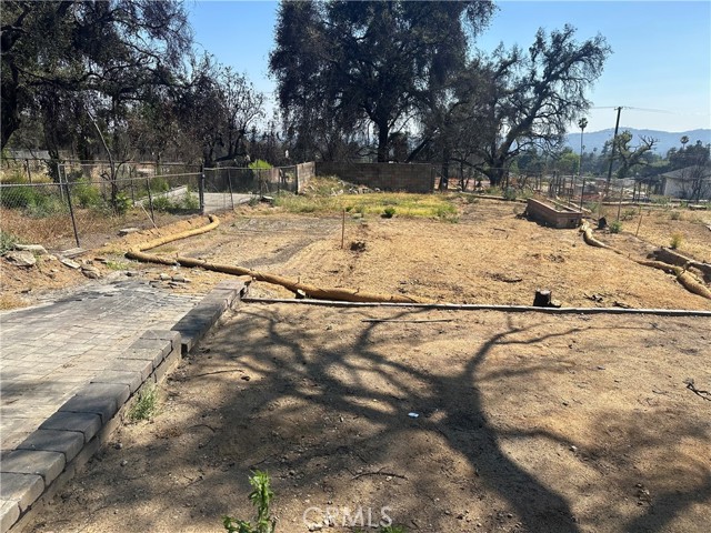 Detail Gallery Image 3 of 7 For 388 E Pentagon St, Altadena,  CA 91001 - – Beds | – Baths