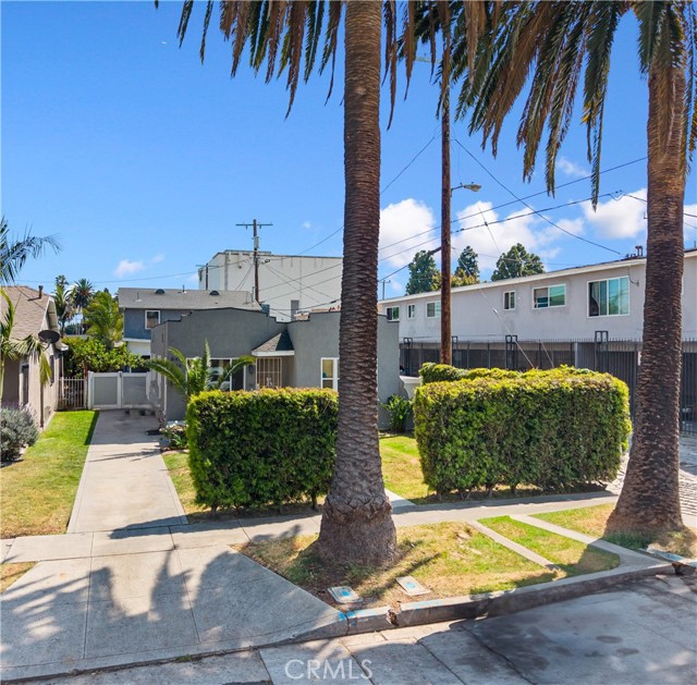 Detail Gallery Image 41 of 41 For 844 105th St, Los Angeles,  CA 90044 - – Beds | – Baths