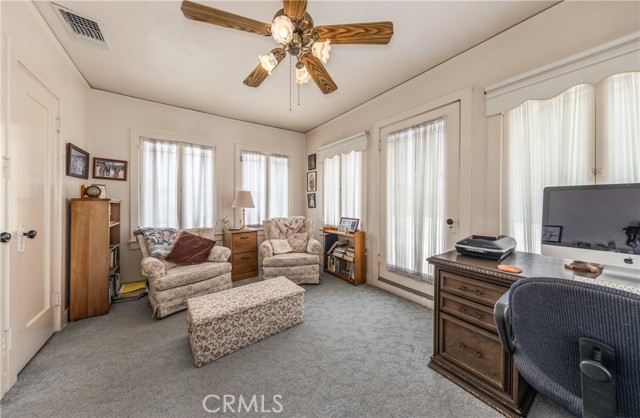 11460 Terracina Blvd, Redlands CA: https://media.crmls.org/medias/50fcecf4-6dda-4f2d-9e00-a55c4a0ace87.jpg