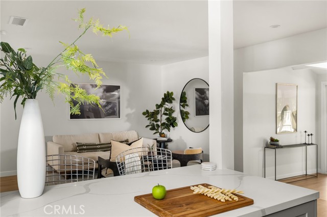 17216 Lorne Street, Van Nuys CA: https://media.crmls.org/medias/50fd26d1-7dc6-4c57-91cf-d82443c0423a.jpg