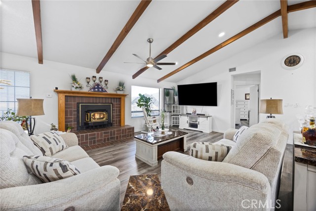 Detail Gallery Image 6 of 42 For 18581 St Andrews Dr, Tehachapi,  CA 93561 - 4 Beds | 3/1 Baths