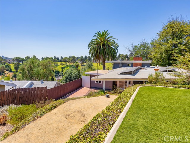 Detail Gallery Image 39 of 61 For 3761 Aguilar St, Los Angeles,  CA 90065 - 4 Beds | 2 Baths