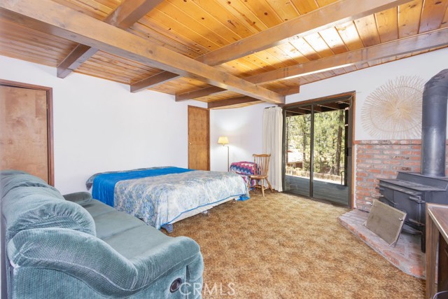 15529 San Moritz Drive, Pine Mountain Club CA: https://media.crmls.org/medias/50fff11d-2e3f-411d-821c-2e5eb5a5d8ac.jpg