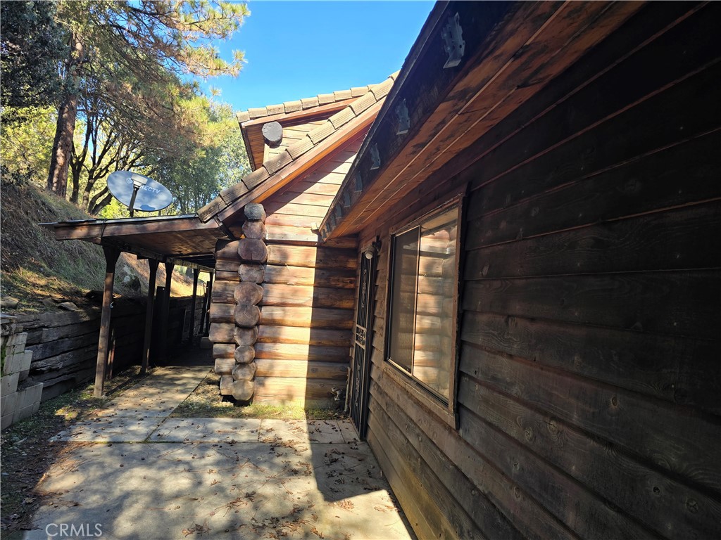https://media.crmls.org/medias/51002c00-5414-4df0-a12c-c9b106e397c8.jpg?preset=X-Large