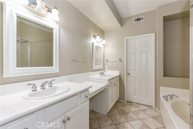 Detail Gallery Image 18 of 26 For 1514 Timberwood, Irvine,  CA 92620 - 2 Beds | 2/1 Baths