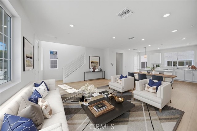 Detail Gallery Image 4 of 38 For 4841 E Beltramo Ranch Rd, Moorpark,  CA 93021 - 3 Beds | 2/1 Baths