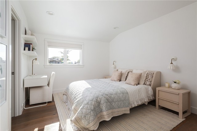 Detail Gallery Image 20 of 31 For 1700 Highland Dr, Newport Beach,  CA 92660 - 5 Beds | 6/1 Baths
