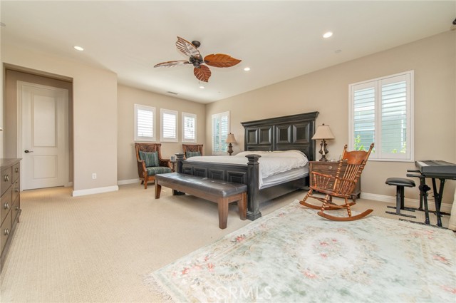 Image 26 of 66 For 220 Barnes  