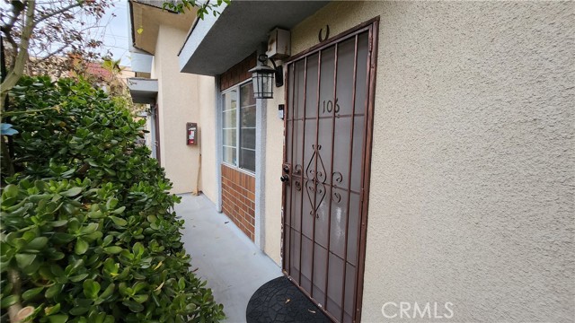 Detail Gallery Image 5 of 38 For 735 W California #106,  Glendale,  CA 91203 - 2 Beds | 2/1 Baths