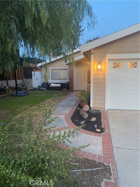 Image 0 of 42 For 19054 Diplomat Avenue