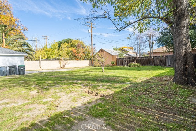 140 S Thompson Street, Hemet CA: https://media.crmls.org/medias/5105d494-e5ba-4d03-af76-8372ecea52ec.jpg