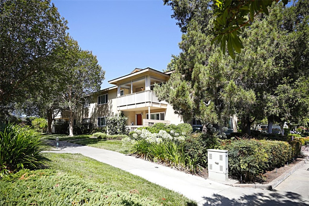 837 Ronda Sevilla #P