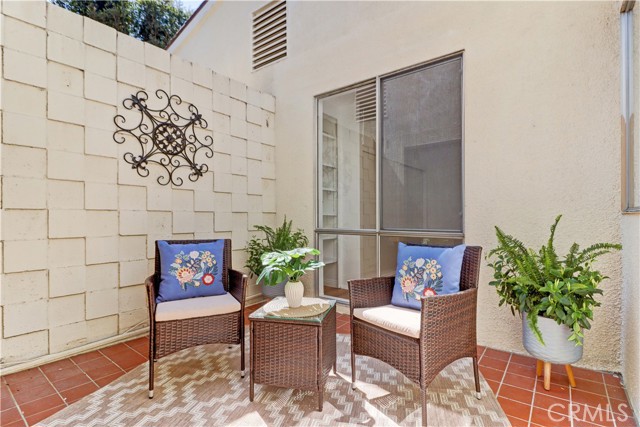 Detail Gallery Image 10 of 49 For 125 via Estrada #B,  Laguna Woods,  CA 92637 - 2 Beds | 1 Baths