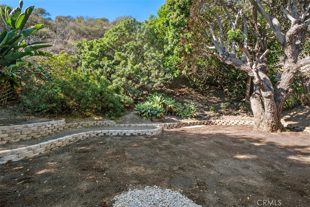 MLS #OC25252846 image #26