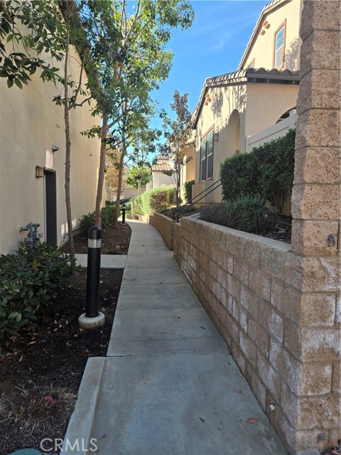 Detail Gallery Image 27 of 30 For 11014 via Del Corso, Riverside,  CA 92505 - 4 Beds | 3 Baths