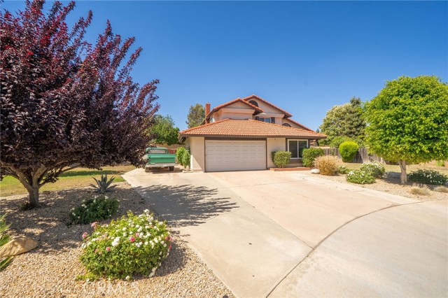 2341 N Palm Avenue, Rialto CA: https://media.crmls.org/medias/51079728-b102-47bc-8ab9-d46b5a5fb24e.jpg