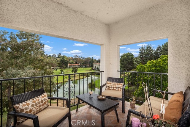 Detail Gallery Image 7 of 40 For 5518 Paseo Del Lago 3c,  Laguna Woods,  CA 92637 - 3 Beds | 2 Baths