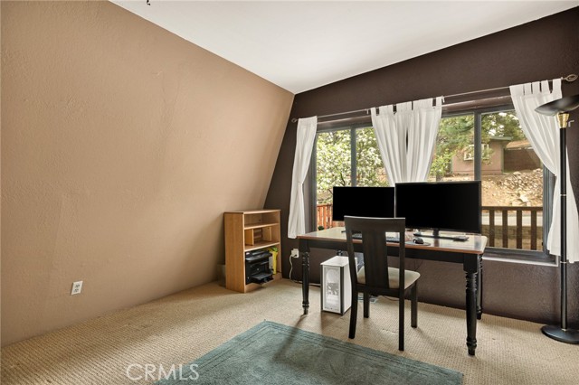 Detail Gallery Image 15 of 39 For 30941 Glen Oak, Running Springs,  CA 92382 - 3 Beds | 2 Baths