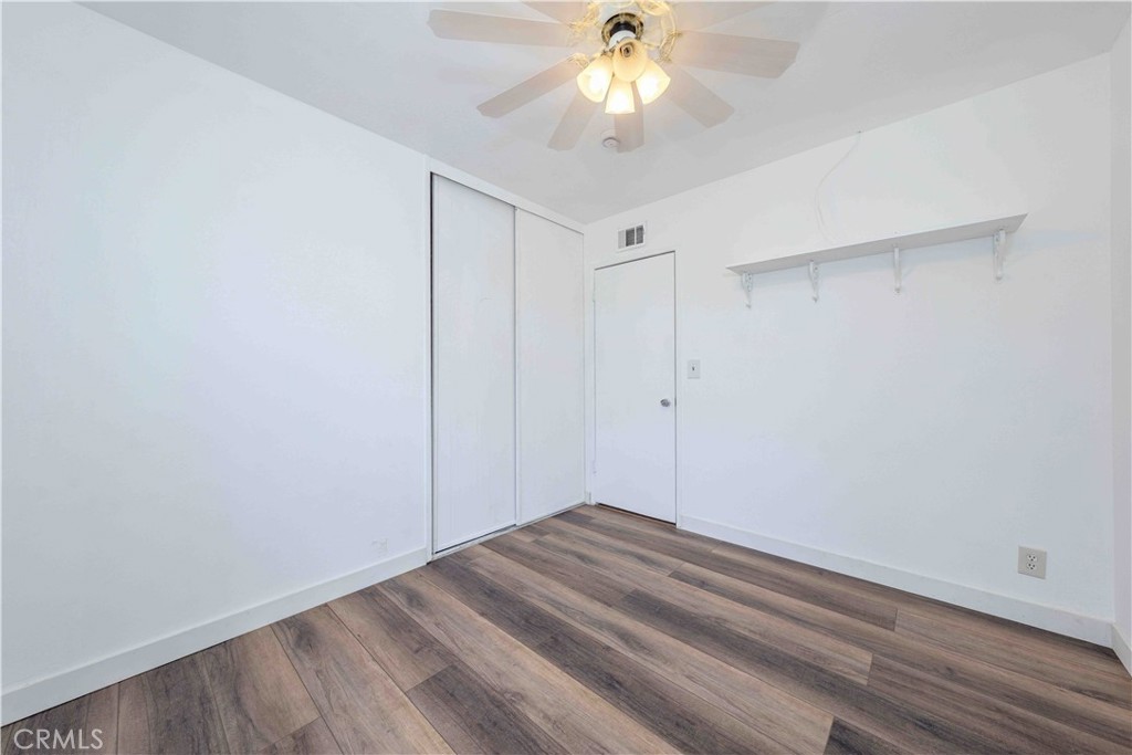 MLS #OC25280398 image #19