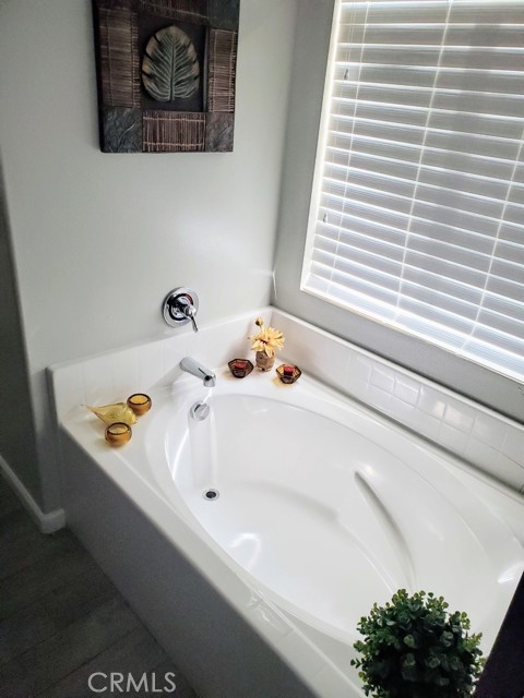 Detail Gallery Image 18 of 21 For 15105 Mateo Prado Way, Victorville,  CA 92394 - 3 Beds | 2/1 Baths