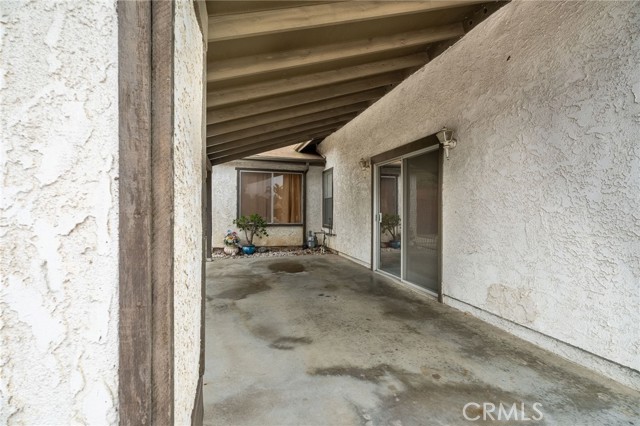 730 Hacienda Drive photo 2