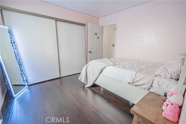 Detail Gallery Image 10 of 42 For 15543 Dearborn, North Hills,  CA 91343 - 4 Beds | 2 Baths